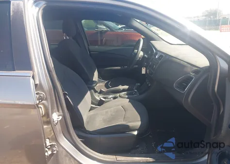 2013 Chrysler 200 Lx из США, поврежденный, VIN 1C3CCBAG2DN767535